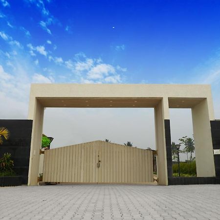Veerdency Luxury Resort & Hotel Pure Veg Bangalore Exterior foto